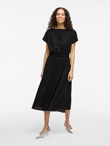 Robe VILA en noir : devant