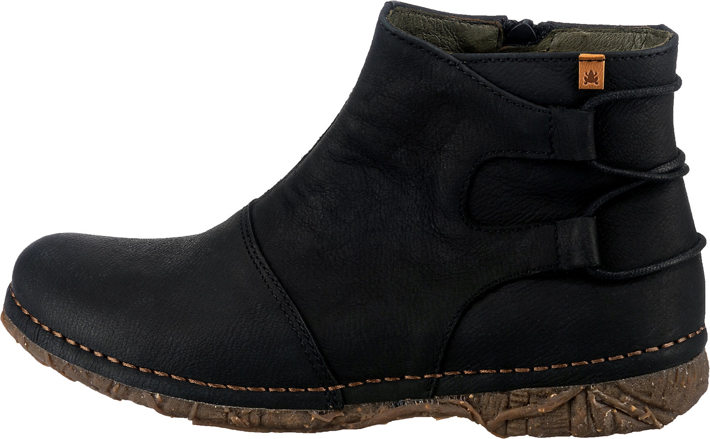 EL NATURALISTA Ankle boots in Black