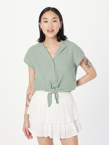 ONLY Blouse 'THYRA' in Green: front