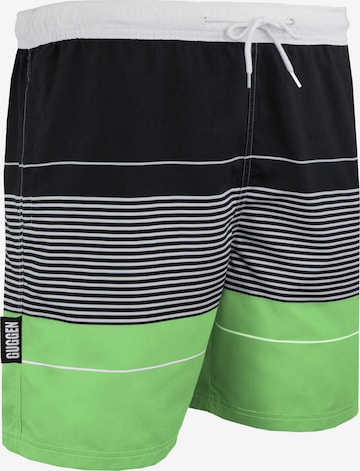 Guggen Mountain Badeshorts 'Boardshorts 880' in Grün: Vorderseite