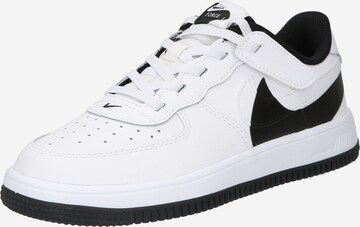 Nike Sportswear Tenisky 'Force 1 LOW EasyOn' - biela: predná strana