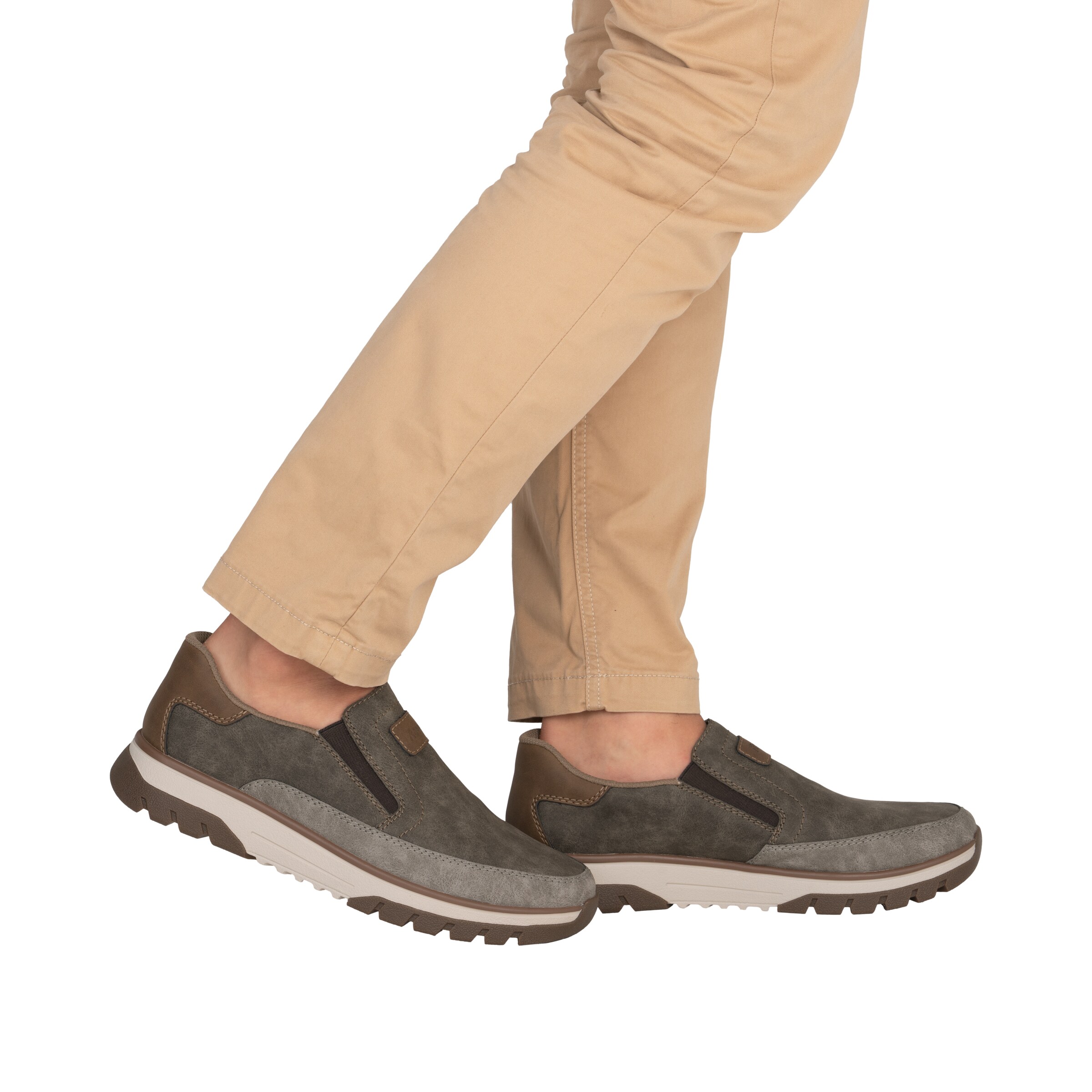 Rieker Classic Flats in Brown: front