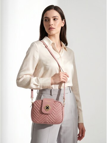 Borsa a spalla 'Borsa a Mano Donna Ecopelle Vegan - Chiusura Zip e Tracolla' di Baldinini Trend in rosa