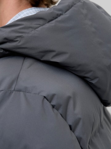 Giacca di mezza stagione 'JJKAITO' di JACK & JONES in grigio
