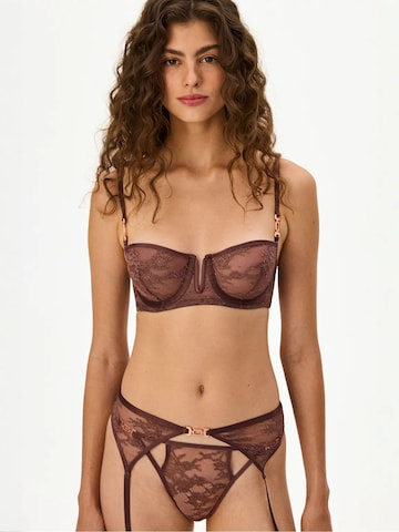 Classique Soutien-gorge 'BHs & Bralettes' Penti en rouge : devant
