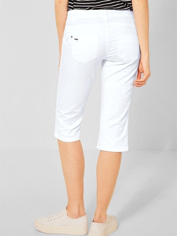 STREET ONE - Slimfit Pantalón 'Yulius' en blanco