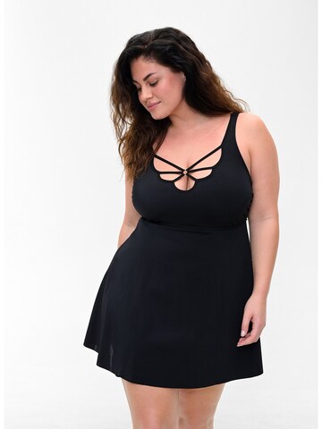 Sutien de tricou Rochie de plajă de la Swim by Zizzi pe negru: față