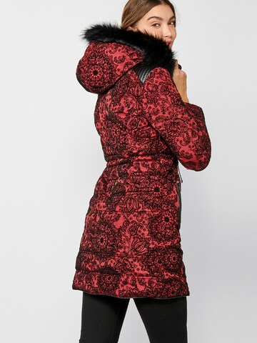 KOROSHI Between-Seasons Parka in Red