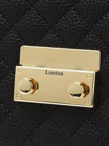 Princely London Schultertasche 'Jacky'‌‌‌‌‌ in Schwarz