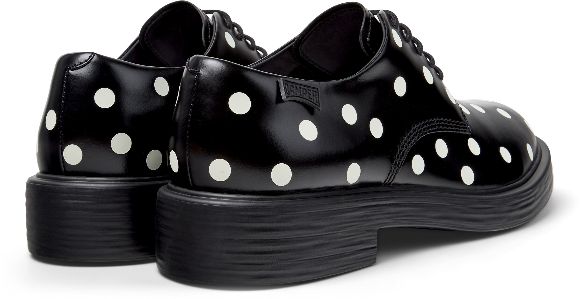 CAMPER - Sapato com atacadores 'Dean' em preto