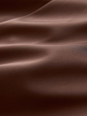 Next Šaty – hnědá