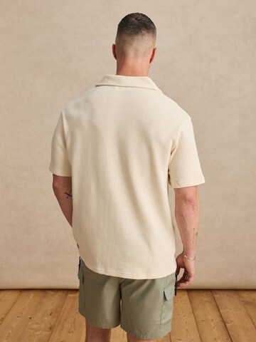DAN FOX APPAREL - Camiseta 'Joscha' en blanco