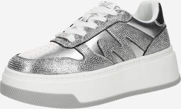 sudrabs STEVE MADDEN Zemie brīvā laika apavi 'Dynamo-R': no priekšpuses