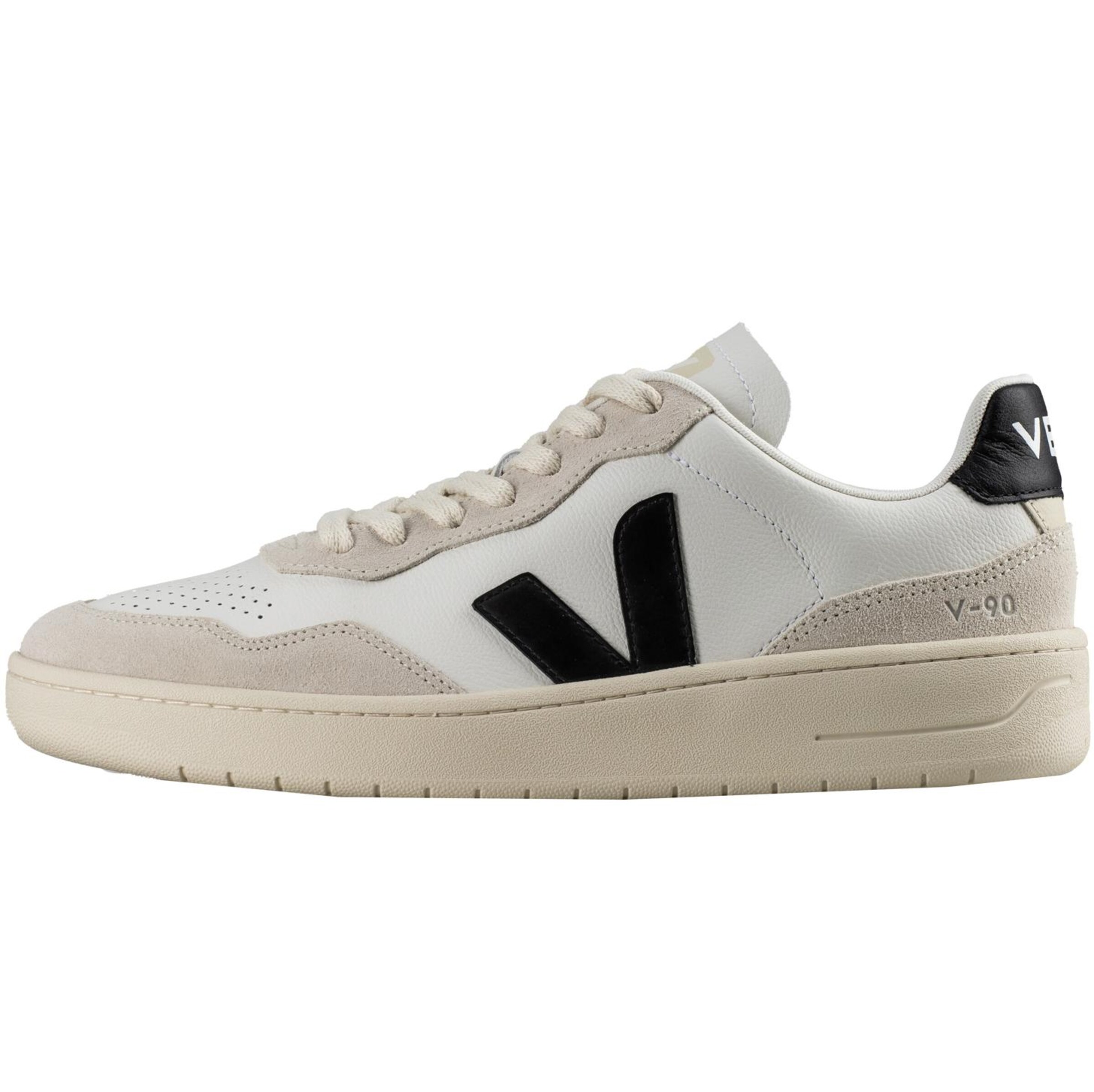 Veja Sneakers 'V-90 O.T.' in White: front