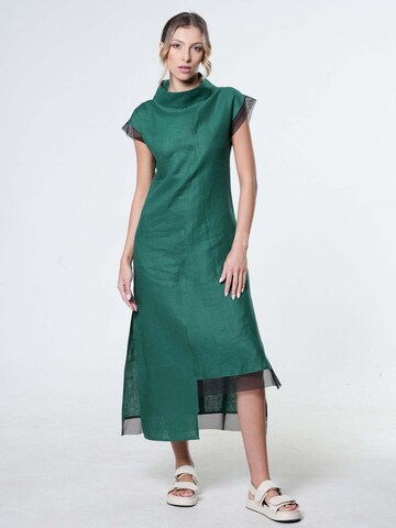 Abito di Metamorphoza in verde: frontale