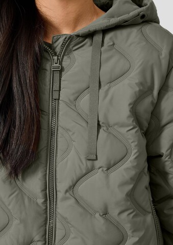 QS Between-season jacket in Green: front