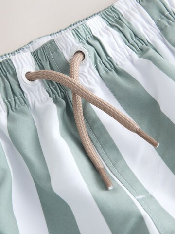 Next Шорти за плуване в зелено