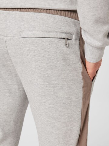 Effilé Pantalon s.Oliver en gris