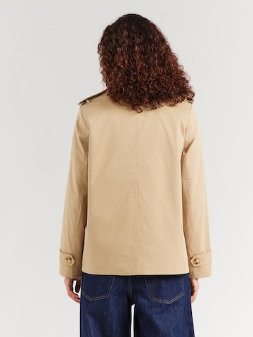 Geacă de primăvară-toamnă de la Lauren Ralph Lauren pe bej