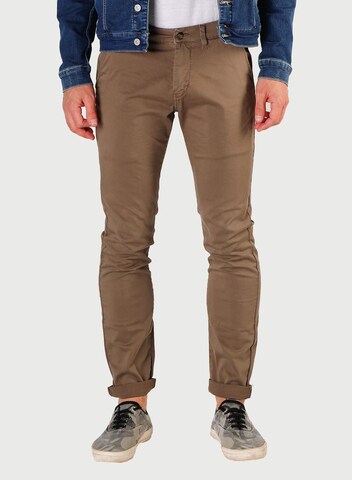 Le Temps Des Cerises Slim fit Chino Pants 'JAS3' in Green: front