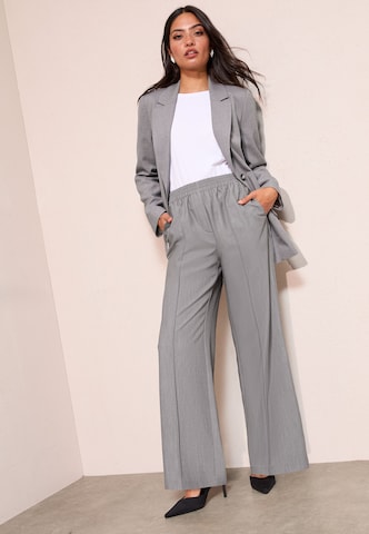 pelēks Friends Like These Standarta Klasiskas bikses