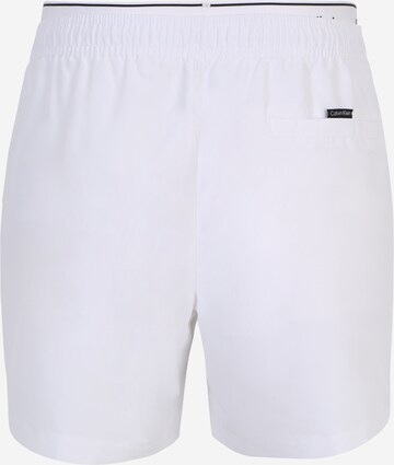 Calvin Klein Swimwear Badshorts i vit