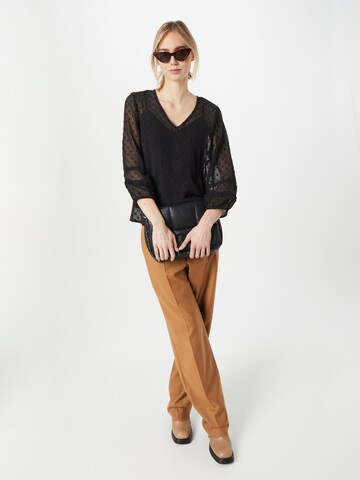 ABOUT YOU Blouse in Zwart