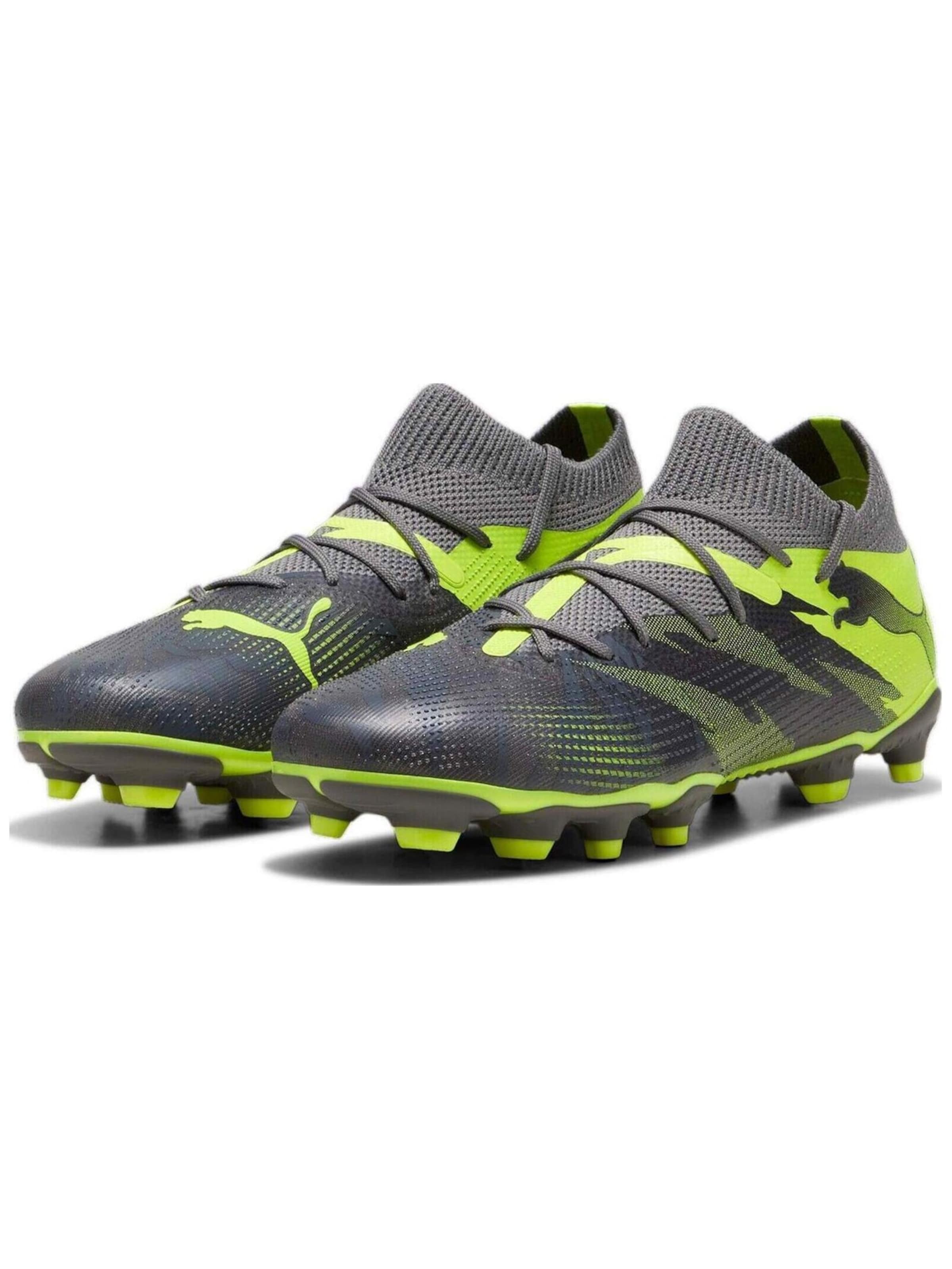 Scarpa da calcio 'Future 7 Match Rush Fgag Jr' di PUMA in grigio
