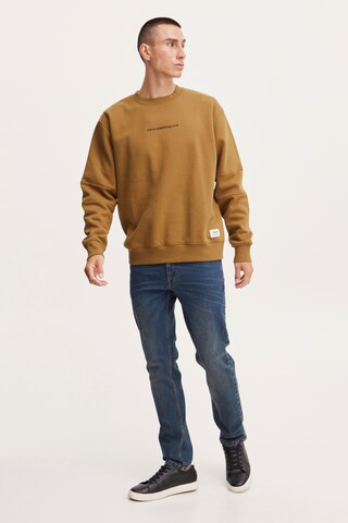 !Solid Sweatshirt 'Darton' in Brown