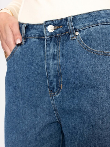SASSYCLASSY Regular Trousers in Blue