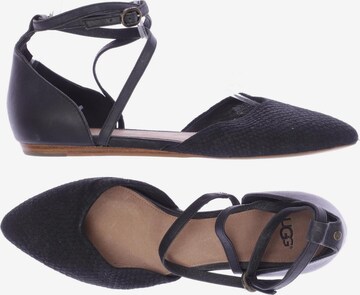 UGG Flats & Loafers in 40 in Black: front