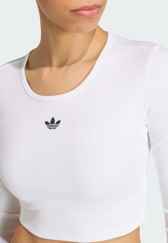 ADIDAS ORIGINALS Shirt 'Essentials' in Weiß