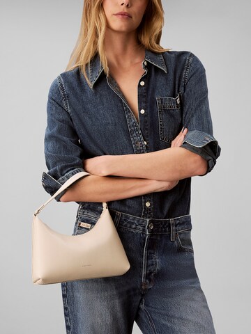 Calvin Klein Tasche in Weiß
