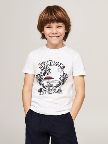 T-Shirt 'GREETINGS FROM' TOMMY HILFIGER en blanc : devant