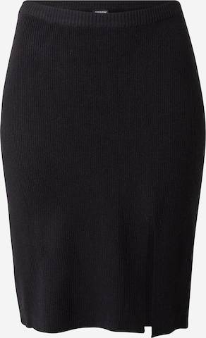 Urban Classics Skirt in Black: front