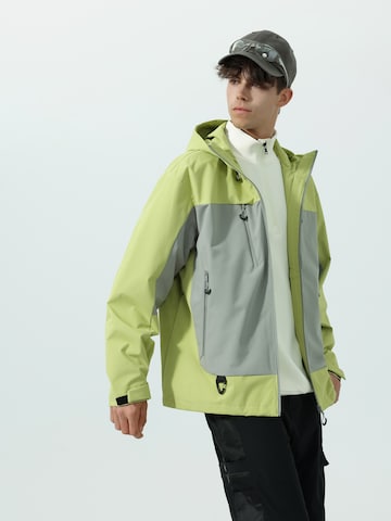 YOUTHUP Winter Jacket 'Lässig' in Green