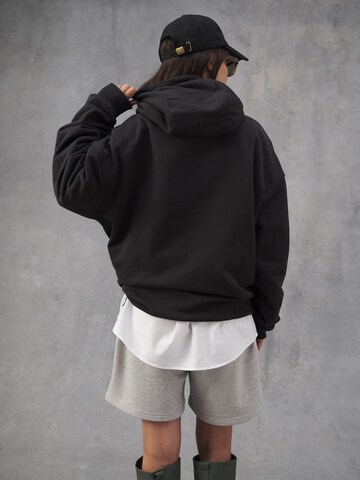 Pacemaker - Sweatshirt 'Cem' em preto