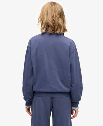 Superdry Sweatshirt 'Essential' in Blauw