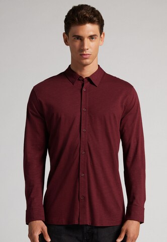 INTIMISSIMI Slim fit Button Up Shirt in Red: front