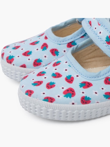 Ballerina di Pisamonas in rosso