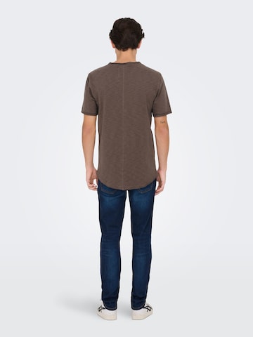 Only & Sons T-Shirt 'BENNE' in Braun