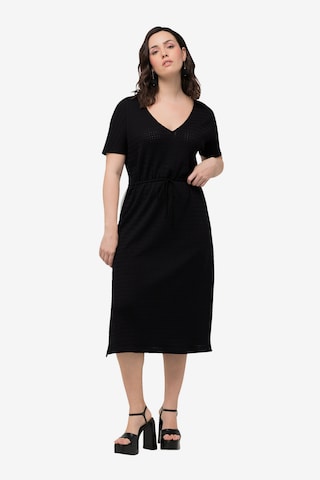 Robe Ulla Popken en noir : devant