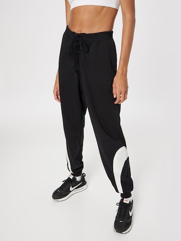 Nike Sportswear Tapered Broek 'Circa 50' in Zwart: voorkant