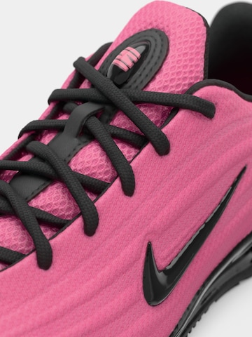 Baskets basses 'SHOX Z' Nike Sportswear en rose