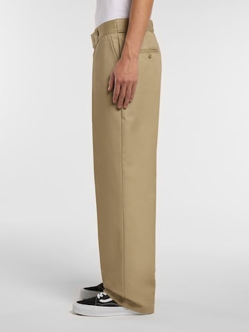 DICKIES Свободный крой Плиссированные брюки в Зеленый