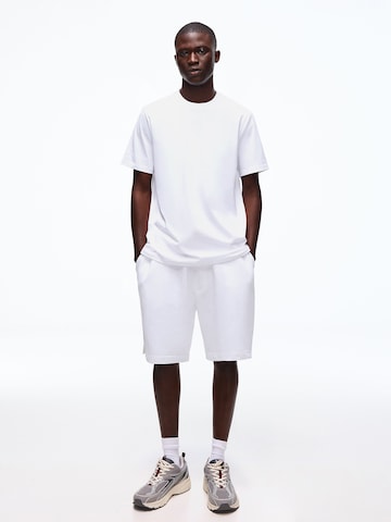 Bershka Trenirka za tek | bela barva: sprednja stran