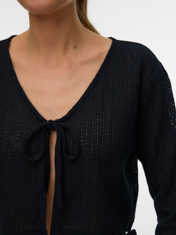 VERO MODA Strickjacke in Schwarz