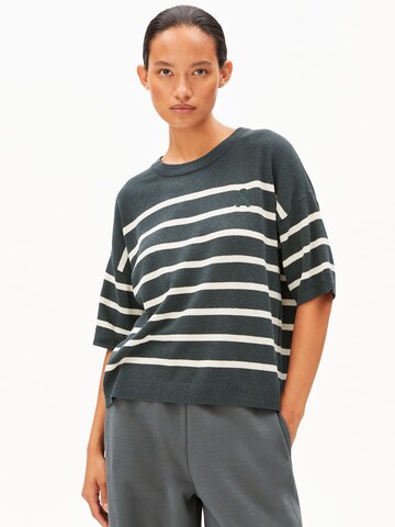 ARMEDANGELS Sweater in Grey: front