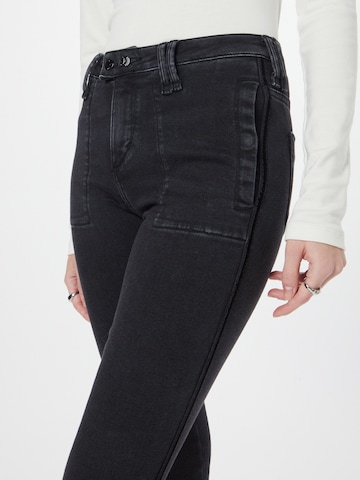 MUSTANG Skinny Jeans 'Mia' in Black