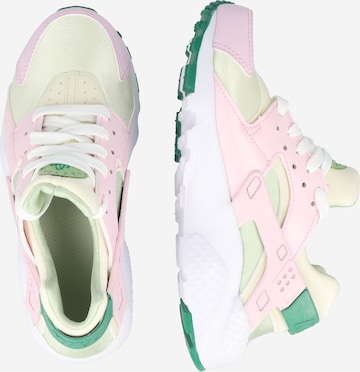 Baskets 'HUARACHE' Nike Sportswear en rose